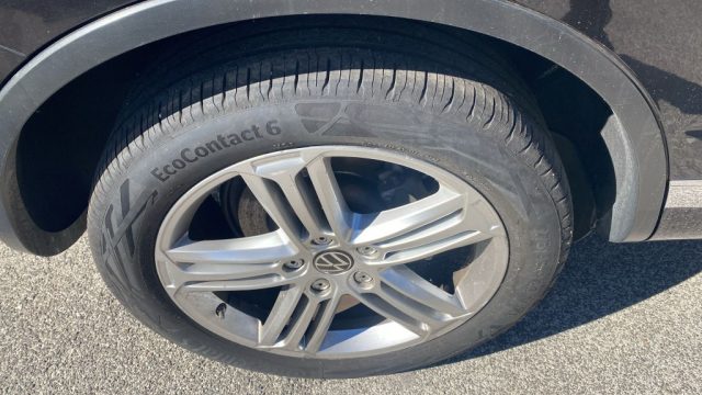 VOLKSWAGEN Touareg usata, con Antifurto