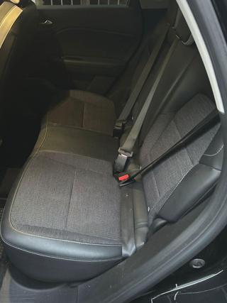 RENAULT Captur usata, con USB
