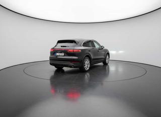 PORSCHE Cayenne usata, con Autoradio