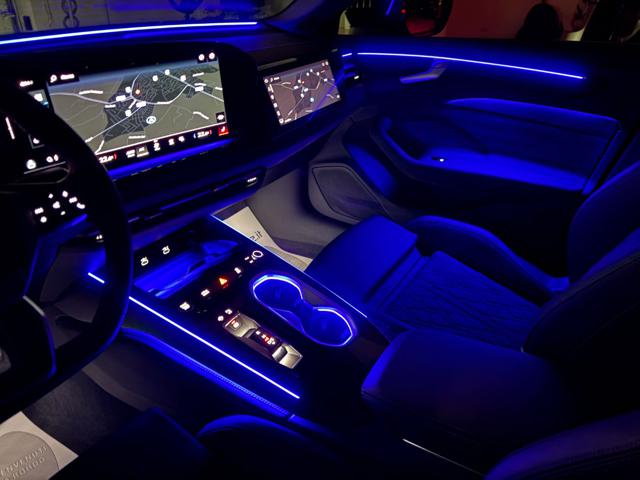 AUDI A6 usata, con Sensori di parcheggio anteriori
