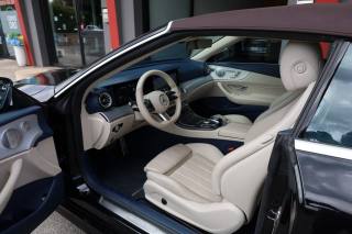 MERCEDES-BENZ E 220 usata, con Park Distance Control
