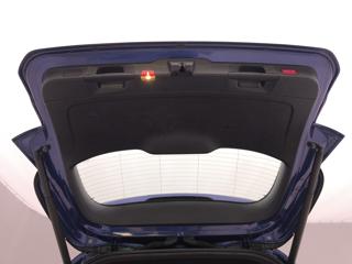 MERCEDES-BENZ GLB 180 usata, con Sedile posteriore sdoppiato