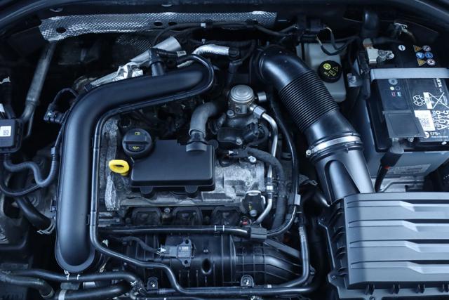 VOLKSWAGEN T-Roc usata, con Freno di stazionamento elettrico