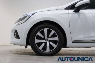 RENAULT Clio usata, con Volante in pelle