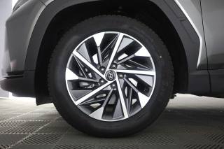 HYUNDAI Tucson usata 8