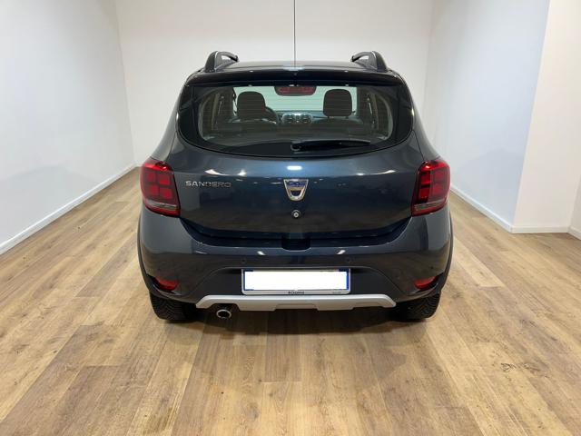 DACIA Sandero usata, con Autoradio