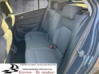 VOLKSWAGEN Golf usata, con Controllo automatico clima