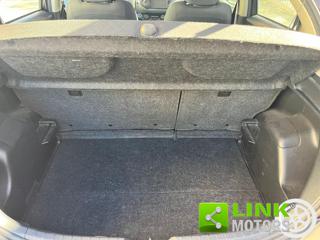 TOYOTA Yaris usata, con Fendinebbia