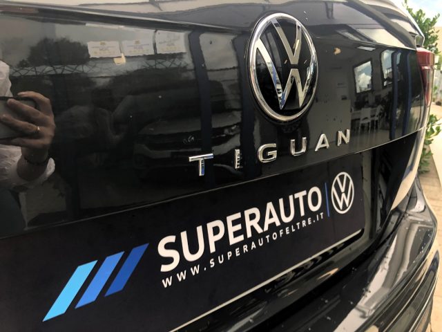VOLKSWAGEN Tiguan usata, con Airbag laterali