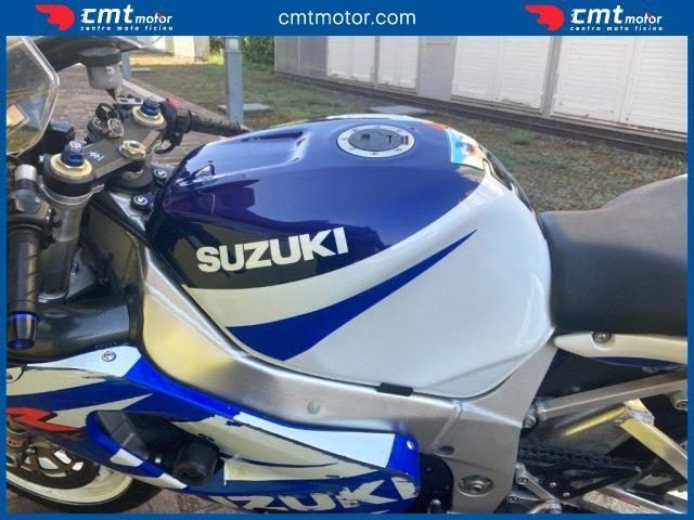 SUZUKI GSX R 750 usata 11