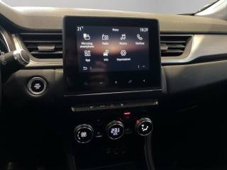 RENAULT Captur usata, con Sistema di navigazione