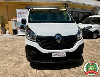 RENAULT Trafic usata, con Alzacristalli elettrici