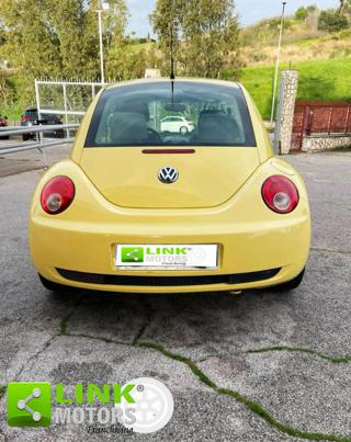 VOLKSWAGEN Beetle usata, con Lettore CD