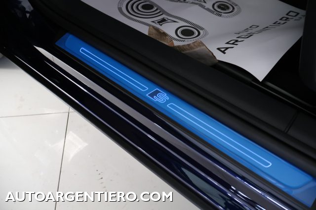 AUDI Q2 usata, con USB