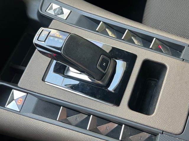 DS AUTOMOBILES DS 7 Crossback usata, con USB