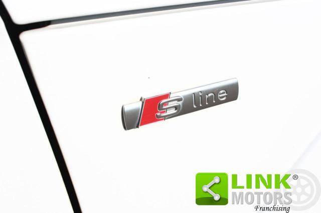 AUDI TT usata, con USB
