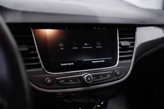 OPEL Crossland usata, con USB