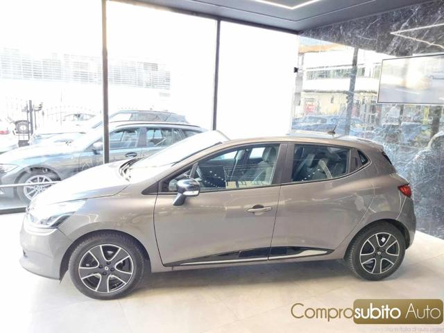RENAULT Clio usata, con Airbag laterali