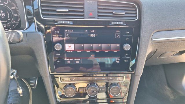 VOLKSWAGEN Golf GTI usata, con Fari LED