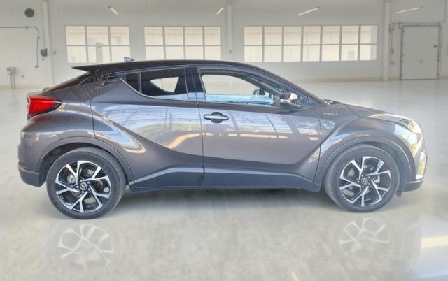 TOYOTA C-HR usata, con Cerchi in lega