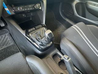 OPEL Corsa usata, con USB