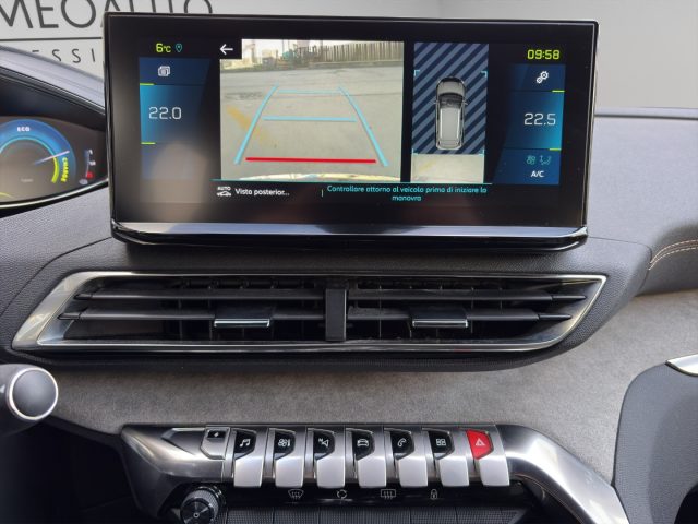 PEUGEOT 3008 usata, con Isofix