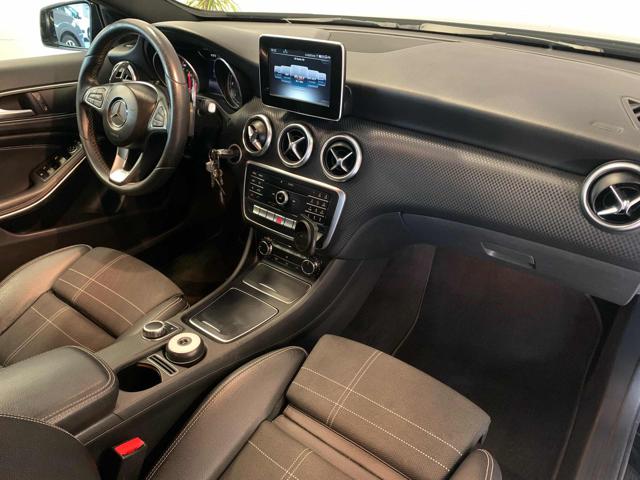 MERCEDES-BENZ A 200 usata, con Specchietti laterali elettrici