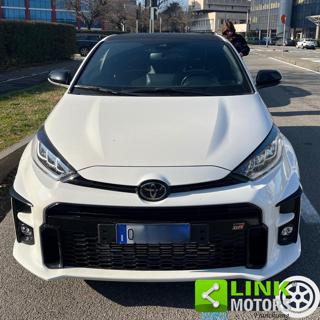 TOYOTA Yaris usata, con Airbag