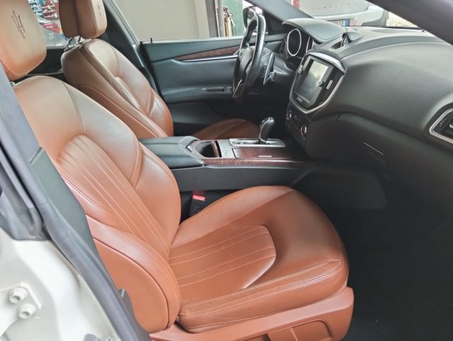 MASERATI Ghibli usata, con Boardcomputer