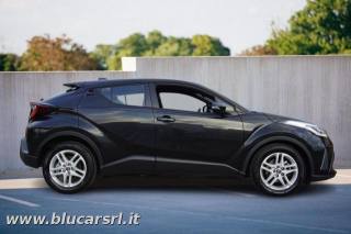TOYOTA C-HR usata, con Autoradio