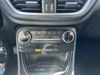 FORD Puma usata, con USB