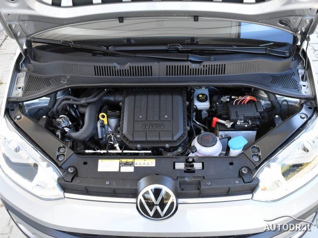 VOLKSWAGEN up! usata, con ESP