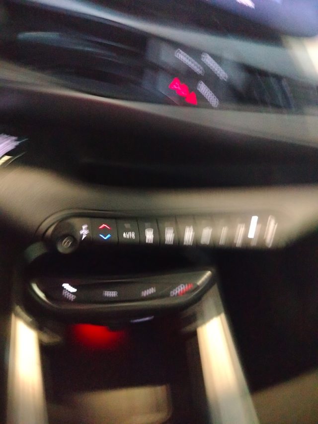 JEEP Avenger usata 26