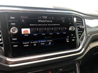 VOLKSWAGEN T-Roc usata, con Volante multifunzione