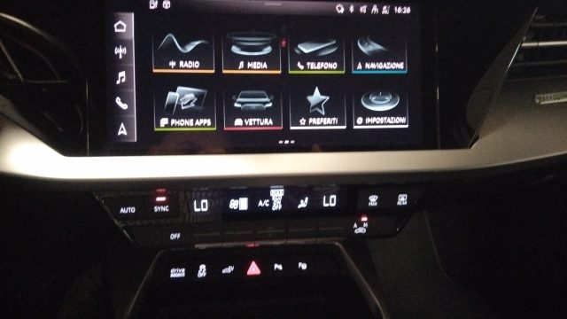 AUDI A3 usata, con Autoradio digitale