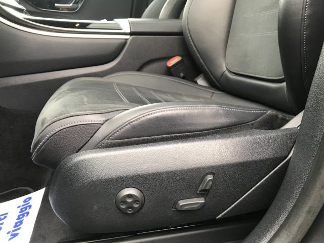 MERCEDES-BENZ GLC 220 usata, con Controllo automatico clima