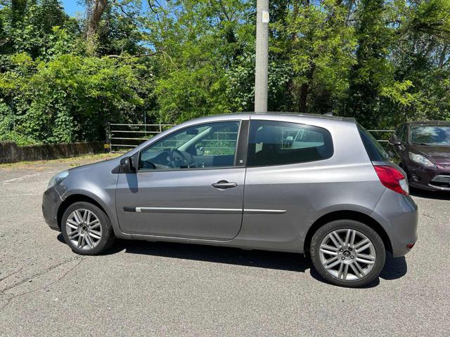 RENAULT Clio usata, con Alzacristalli elettrici