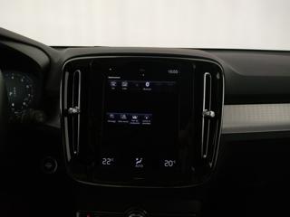 VOLVO XC40 usata, con Volante in pelle