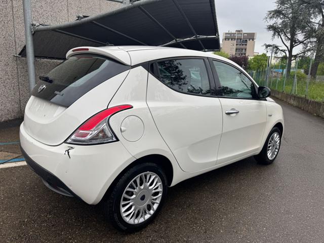 LANCIA Ypsilon usata, con Airbag Passeggero