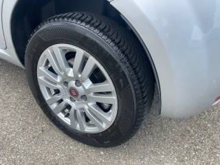 FIAT Punto usata, con Specchietti laterali elettrici