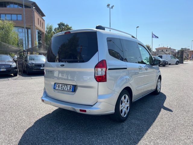 FORD Tourneo Courier usata, con Boardcomputer