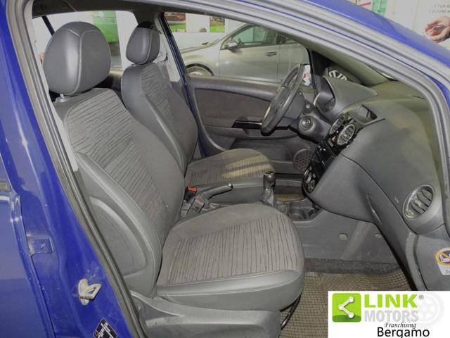 OPEL Corsa usata, con ESP