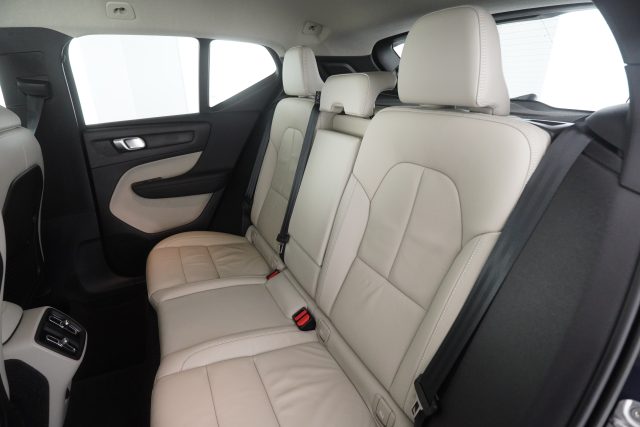 VOLVO XC40 usata 9
