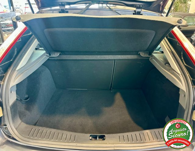 FORD Focus usata, con Volante in pelle