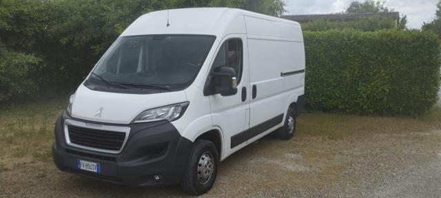 PEUGEOT Boxer usata, con ABS