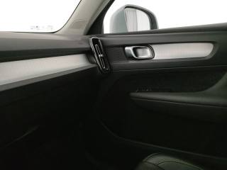 VOLVO XC40 usata, con USB