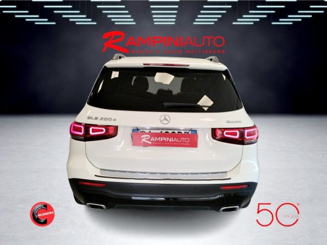 MERCEDES-BENZ GLB 200 usata 9