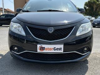 LANCIA Ypsilon usata, con Pneumatici estivi