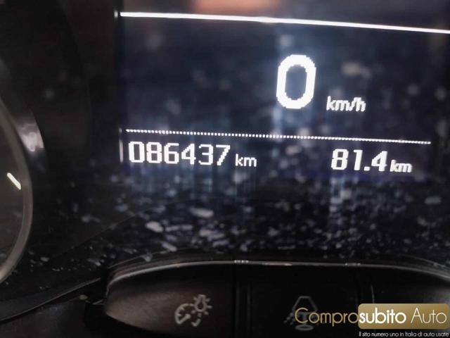 PEUGEOT 208 usata, con Airbag testa