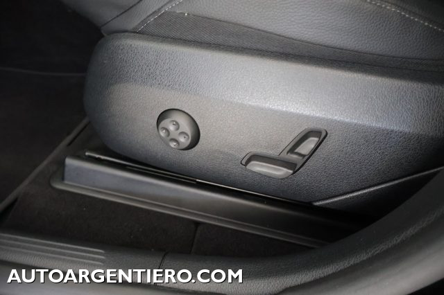 MERCEDES-BENZ GLC 220 usata, con Boardcomputer